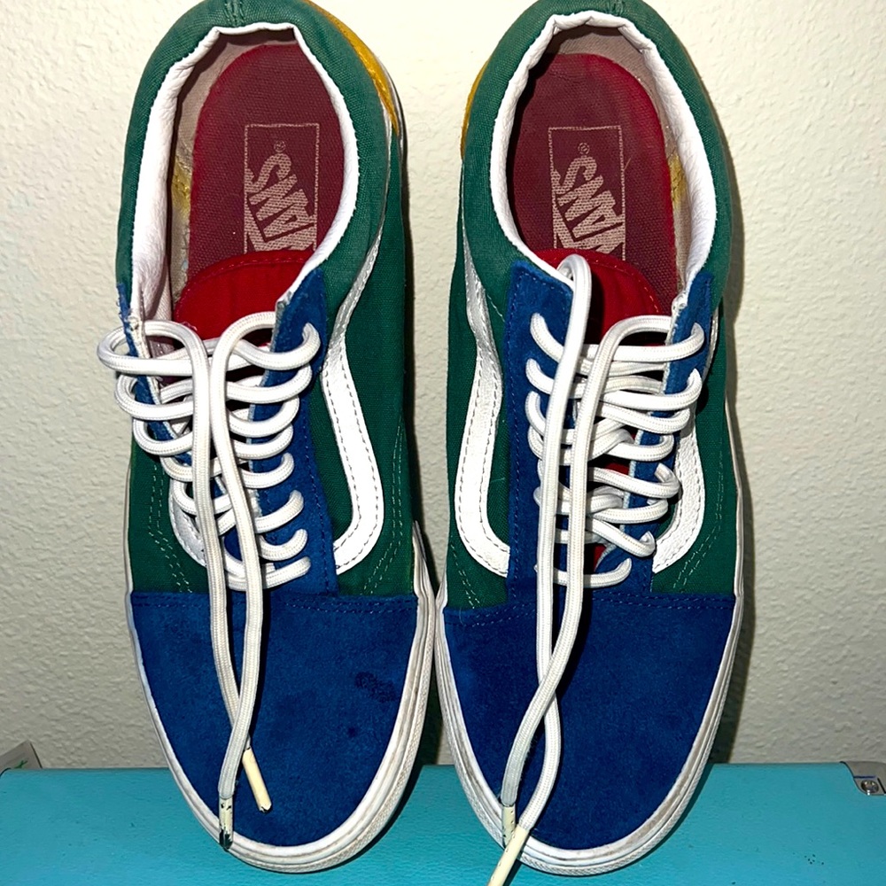 Vans yacht club Men’s size 8 / Women’s size 9.5